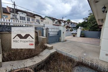 Taman Seri Rahang Renovated & Extended 2 Storey Semi-D Seremban Sale!!