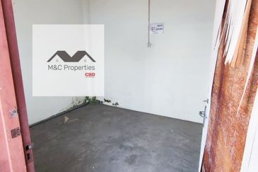 Jalan Kong Sang Bustling 4 Storey Shoplot Seremban Town For Sale!!