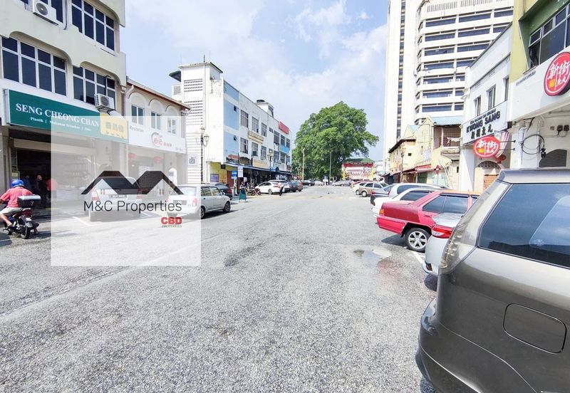 Jalan Kong Sang Bustling 4 Storey Shoplot Seremban Town For Sale!!