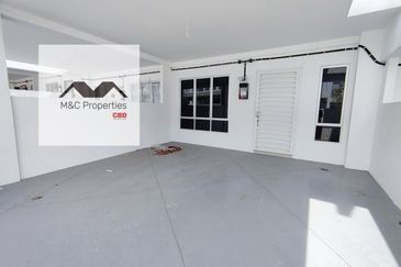 TIARA SENDAYAN (PRESINT 6)