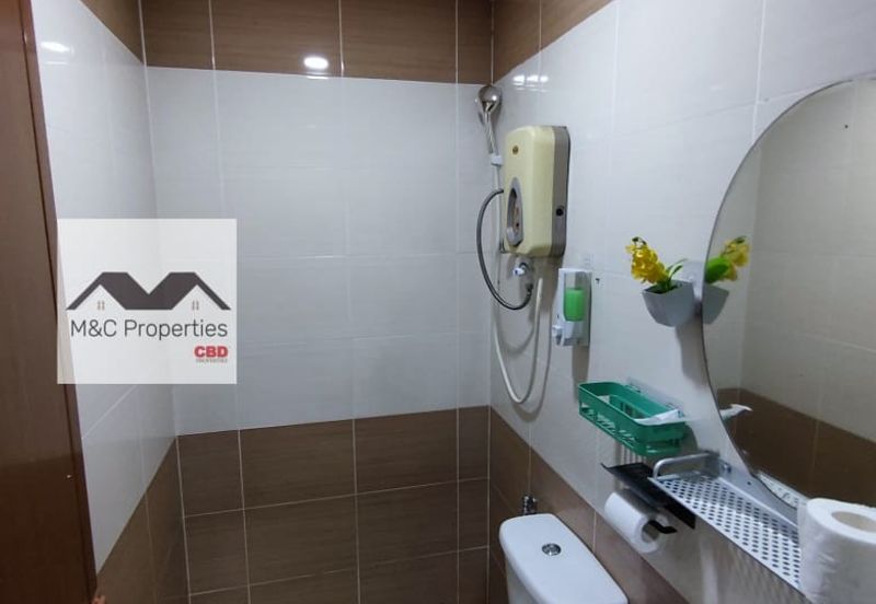 Oakland Commercial Centre