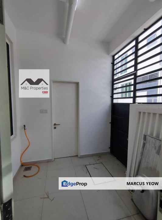 Elvina Hijayu 3B 2 Storey Superlink Bandar Sri Sendayan For Sale!!, Negeri Sembilan, Siliau