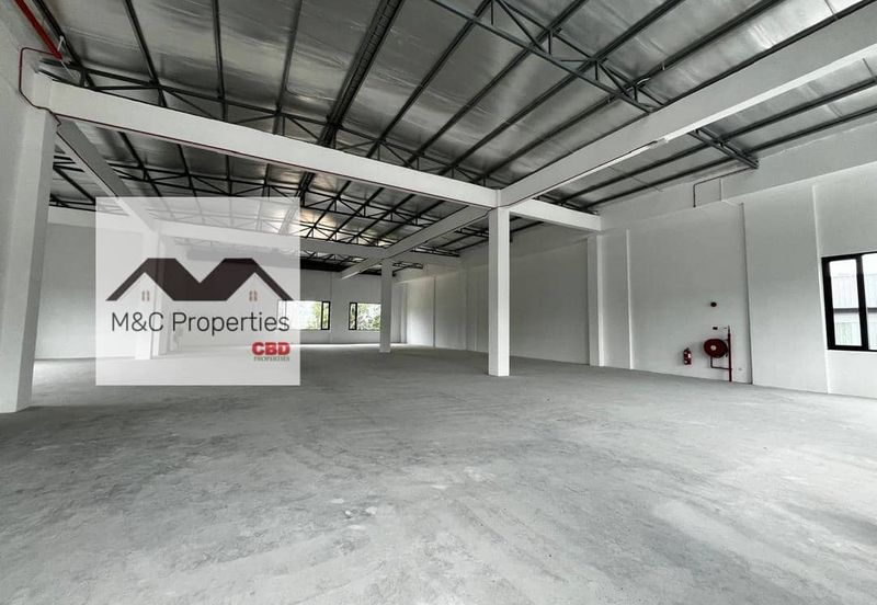 Detached Commercial Building Built Up 15814 Sqft Seremban 2 For Rent!!