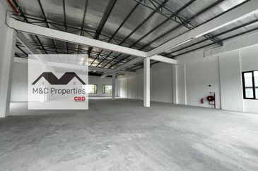 Detached Commercial Building Built Up 15814 Sqft Seremban 2 For Rent!!