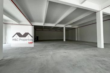 Detached Commercial Building Built Up 15814 Sqft Seremban 2 For Rent!!