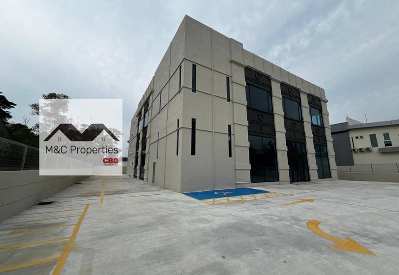 Detached Commercial Building Built Up 15814 Sqft Seremban 2 For Rent!!