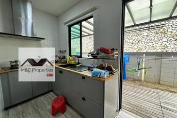 AVIVA GREEN @ SEREMBAN 2