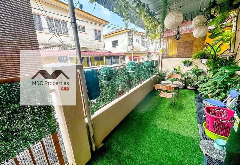 Taman Sri Penaga 2 Renovated 2 Storey Terraced Sikamat For Sale!!