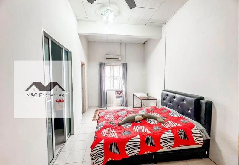 Taman Sri Penaga 2 Renovated 2 Storey Terraced Sikamat For Sale!!