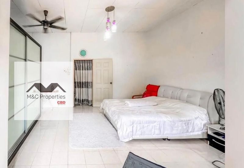 Taman Sri Penaga 2 Renovated 2 Storey Terraced Sikamat For Sale!!