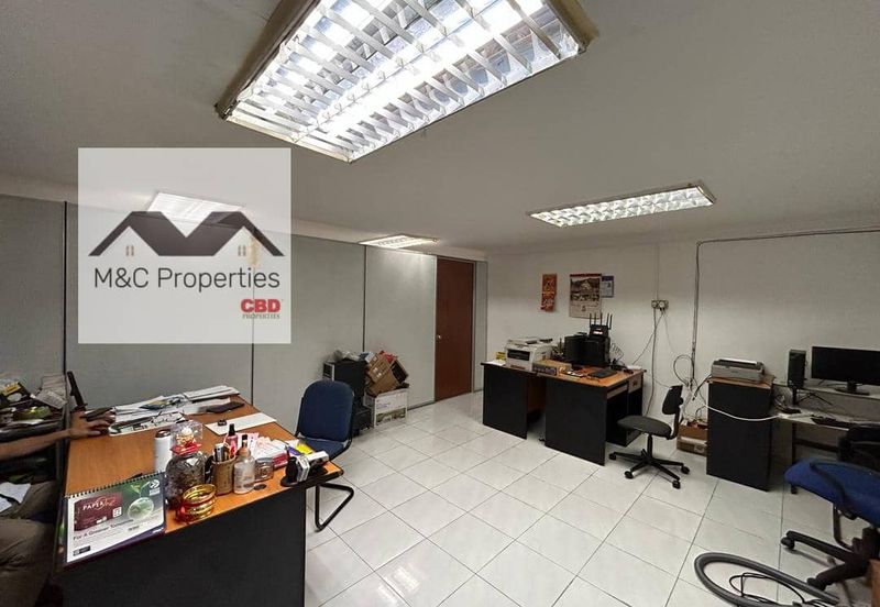 Andalas Side Extended 1.5 Storey Semi D Factory Senawang For Sale!!