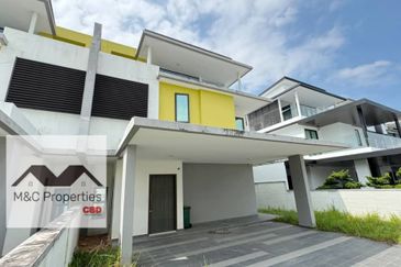 SAUJANA DUTA @ S2 HEIGHT