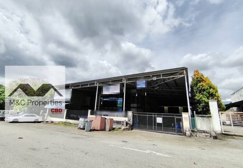 Light Industrial Park 2 Storey Semi-D Factory Lot Senawang For Rent!!
