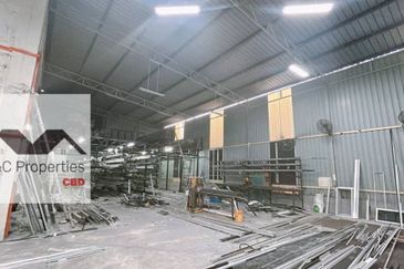 Light Industrial Park 2 Storey Semi-D Factory Lot Senawang For Rent!!