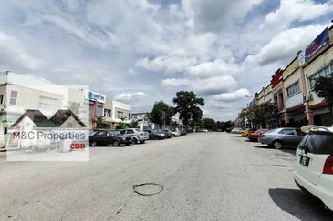 Light Industrial Park 2 Storey Semi-D Factory Lot Senawang For Rent!!