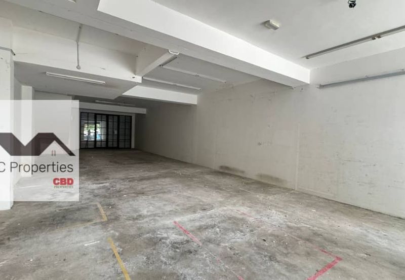 Pusat Komersial Lobak