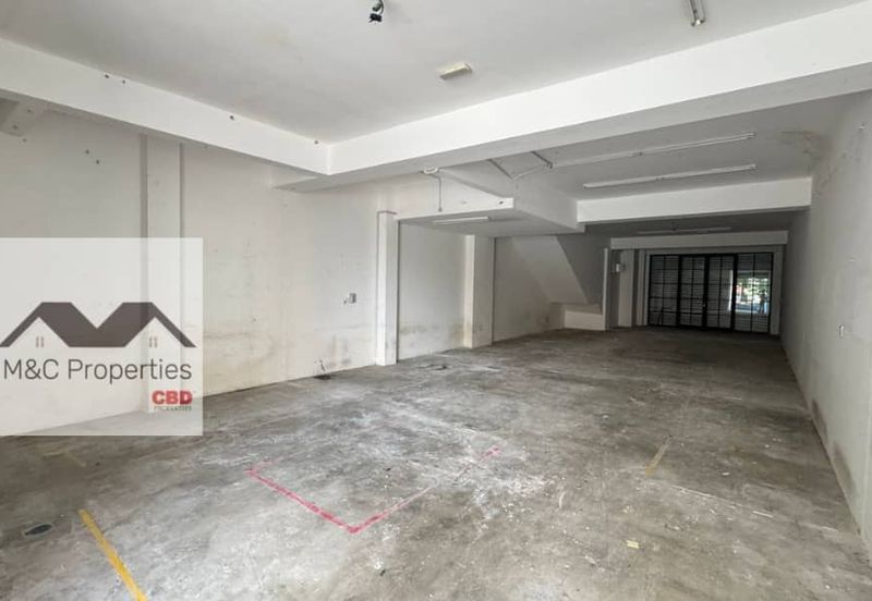 Pusat Komersial Lobak