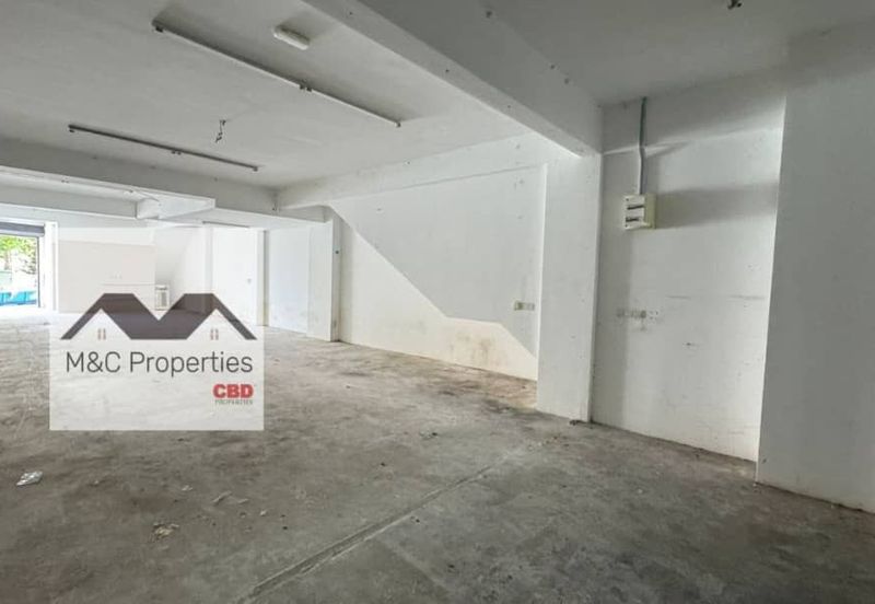 Pusat Komersial Lobak