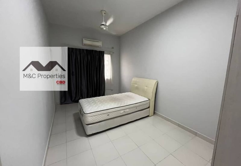 Sakura Renovated & Fully Furnished 2 Storey Terrace S2 Heights Fr Sale