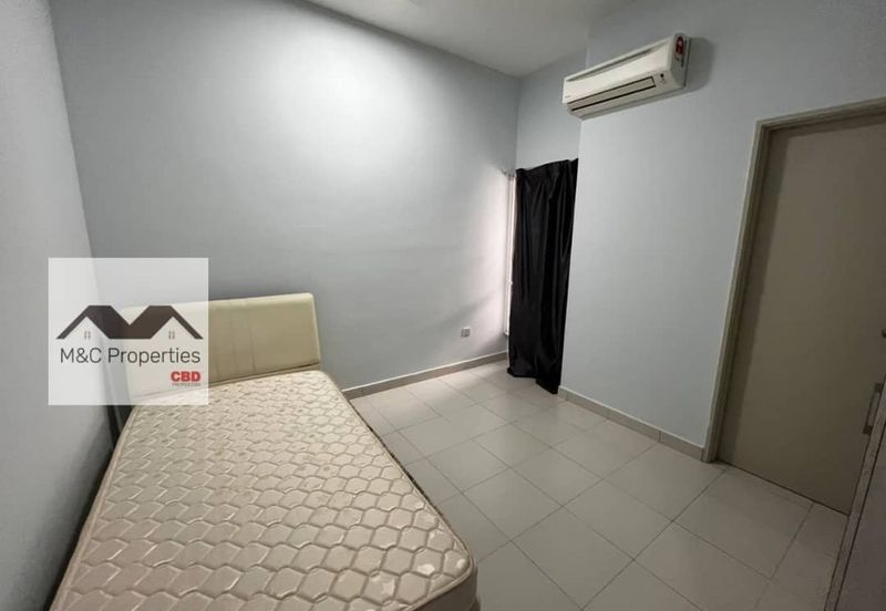 Sakura Renovated & Fully Furnished 2 Storey Terrace S2 Heights Fr Sale