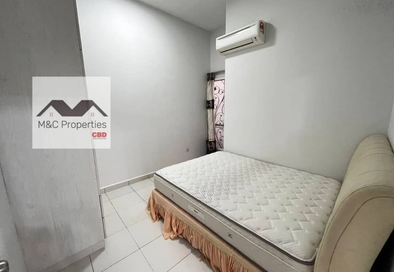 Sakura Renovated & Fully Furnished 2 Storey Terrace S2 Heights Fr Sale