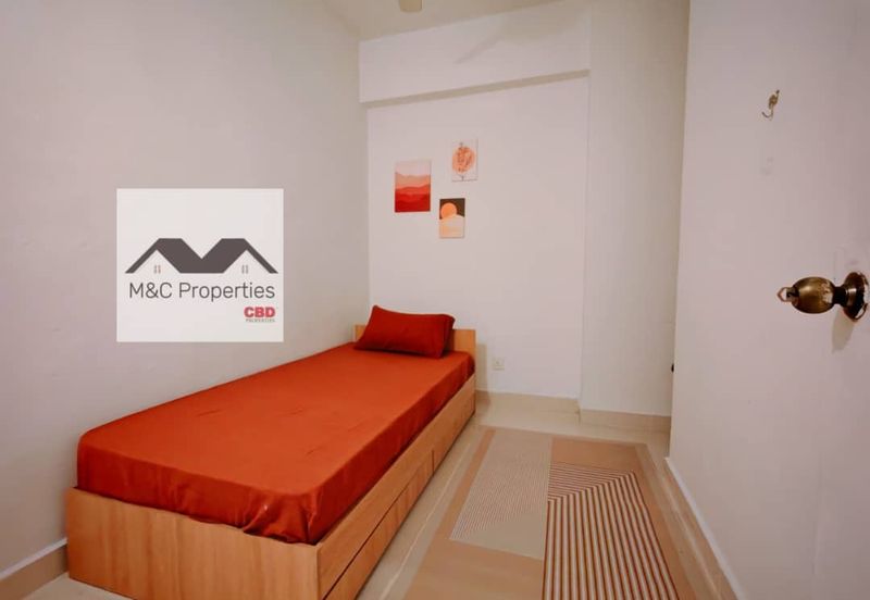 LE RENAISSANCE @ TAMAN BUKIT KAYA