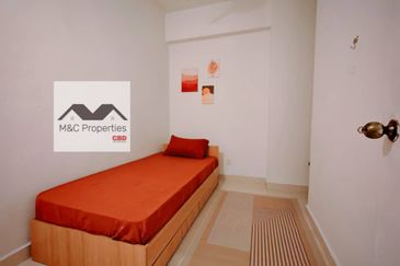 LE RENAISSANCE @ TAMAN BUKIT KAYA