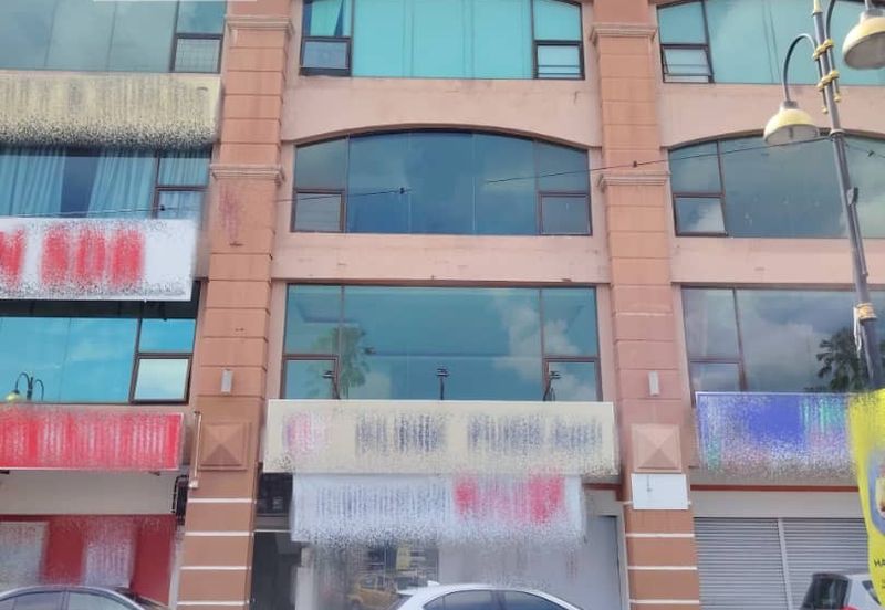 Jalan Dato Bandar Tunggal