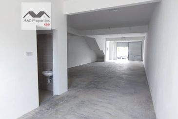 Irama Biz Brand New 2 Storey Shop Lot Sendayan Seremban For Rent!!