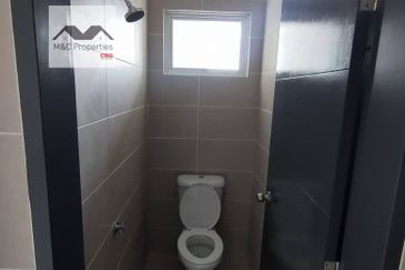 Irama Biz Brand New 2 Storey Shop Lot Sendayan Seremban For Rent!!