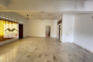 Blossom Heights Spacious Land 2 Storey Bungalow Seremban For Sale!!