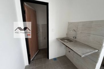 Warisan Mewah Brand New Basic 2 Storey Shop Office Sikamat For Rent!!