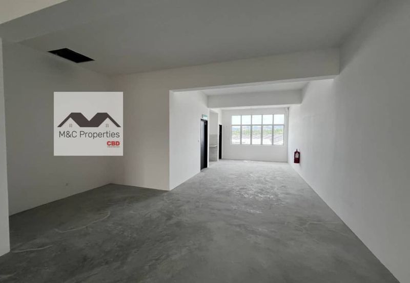 Warisan Mewah Brand New Basic 2 Storey Shop Office Sikamat For Rent!!