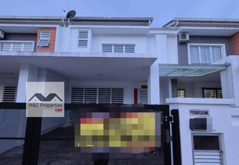 Sakura Extended 2 Storey Terrace Semi Furnished House S2 Heights Sale!