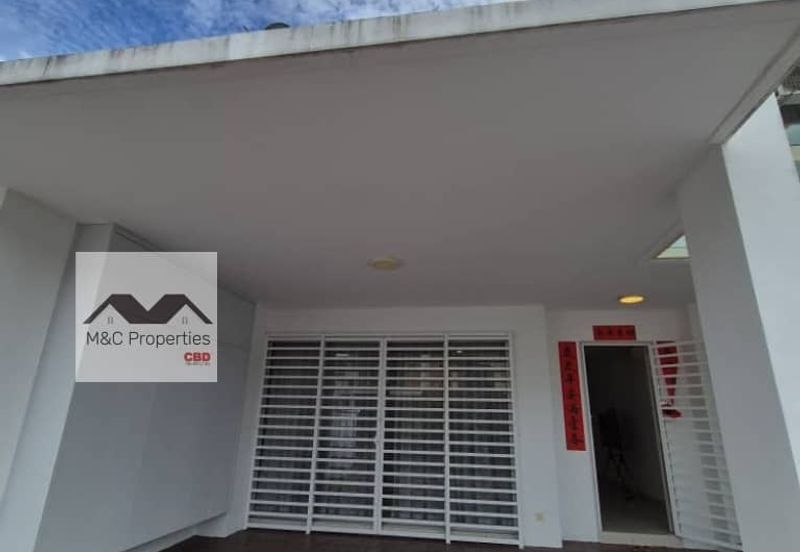 Sakura Extended 2 Storey Terrace Semi Furnished House S2 Heights Sale!