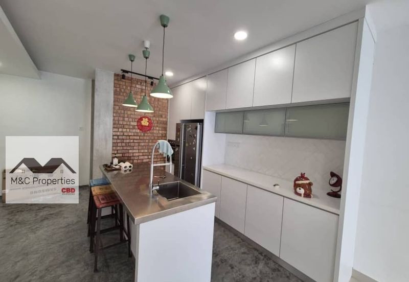 Sakura Extended 2 Storey Terrace Semi Furnished House S2 Heights Sale!