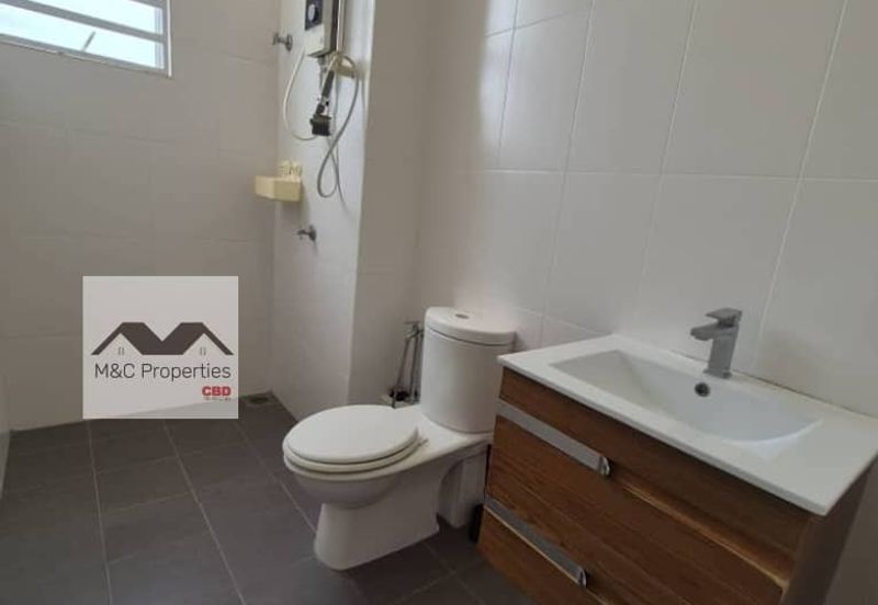 Sakura Extended 2 Storey Terrace Semi Furnished House S2 Heights Sale!