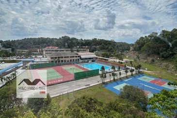 Bukit Delima Apartment With 1 Car Park Corner Unit Seremban For Sale!!