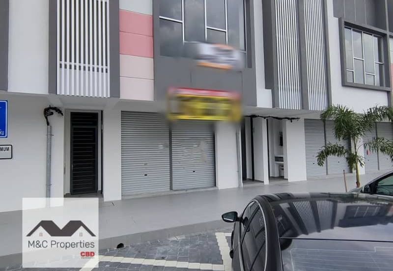 Irama Biz Sendayan Brand New Facing Main Road Ground Floor Shop - Rent