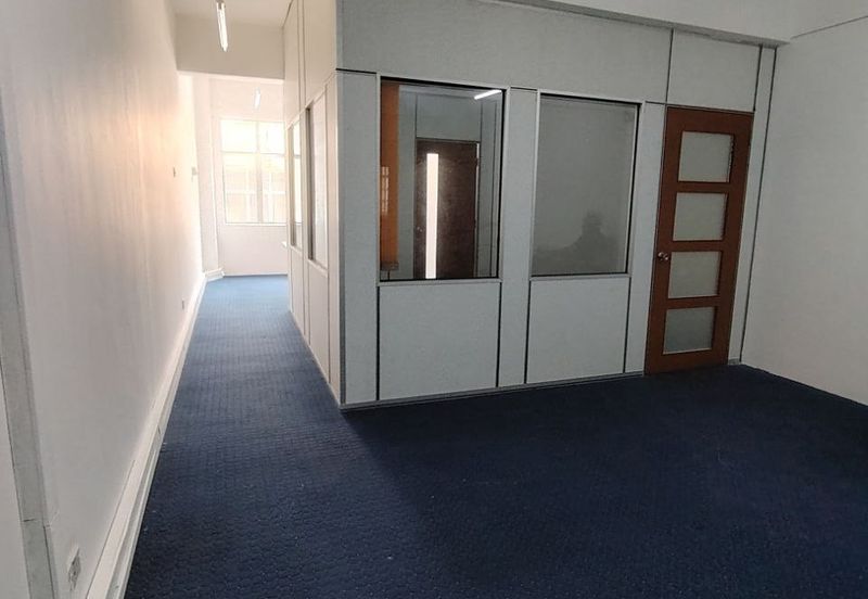 Oakland Commercial Centre