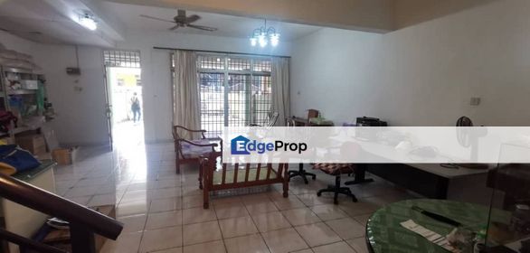 Taman Pulai Utama , Skudai Double Storey Terrace For Sale, Johor, Skudai