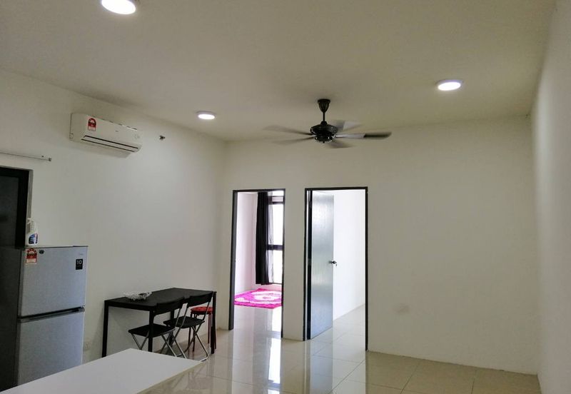 V12 Sovo (Menara Suria)