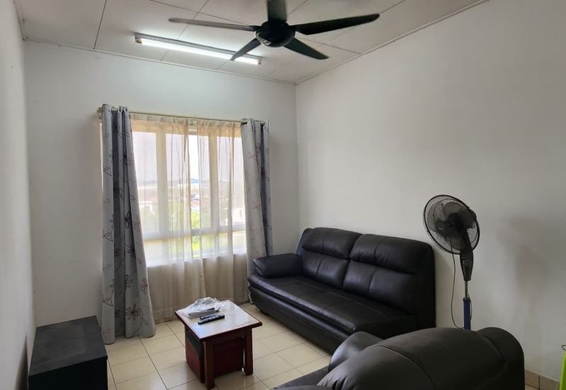 Akasia Apartment ( Setia Alam )