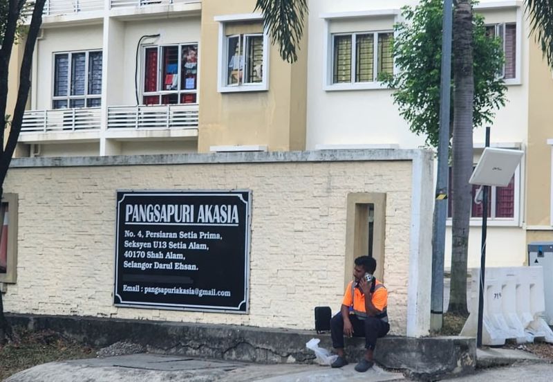 Akasia Apartment ( Setia Alam )