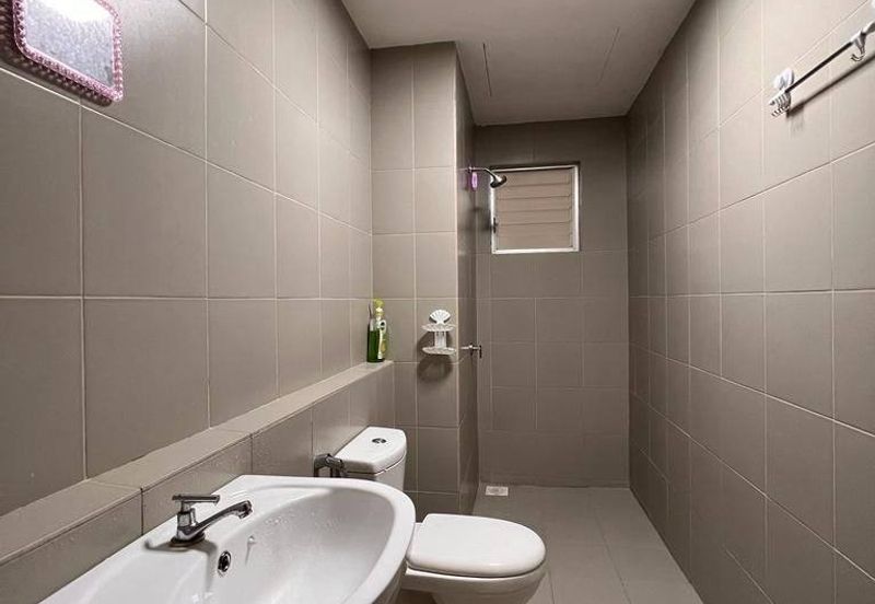 PR1MA Lakefront Homes