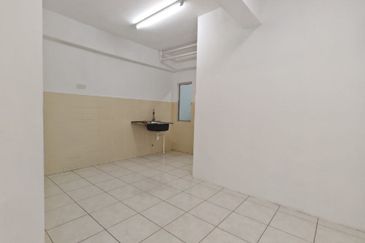 Green Suria Apartment