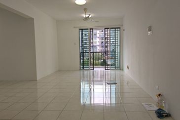 Green Suria Apartment