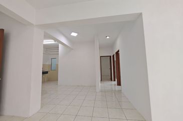 Green Suria Apartment