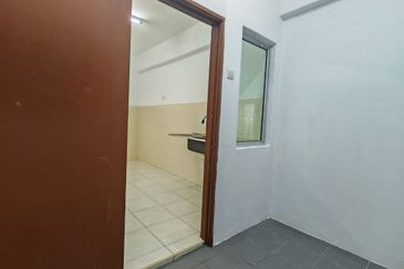 Green Suria Apartment