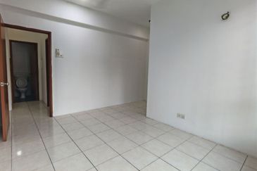 Green Suria Apartment